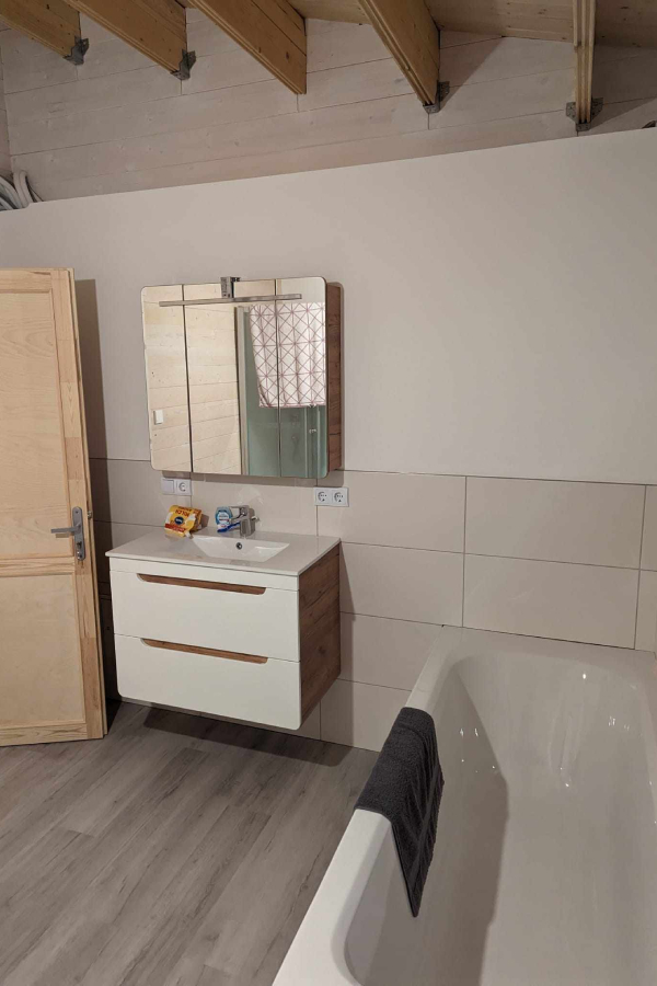 op-maat-gemaakte-blokhut-JULIA-badkamer